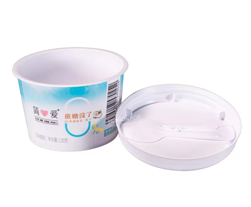 140g IML Plastic yogurt cup packaging round shape with rigid lid and little spoon